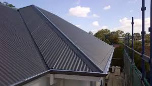 Best Roof Moss and Algae Removal  in Fallbrook, CA